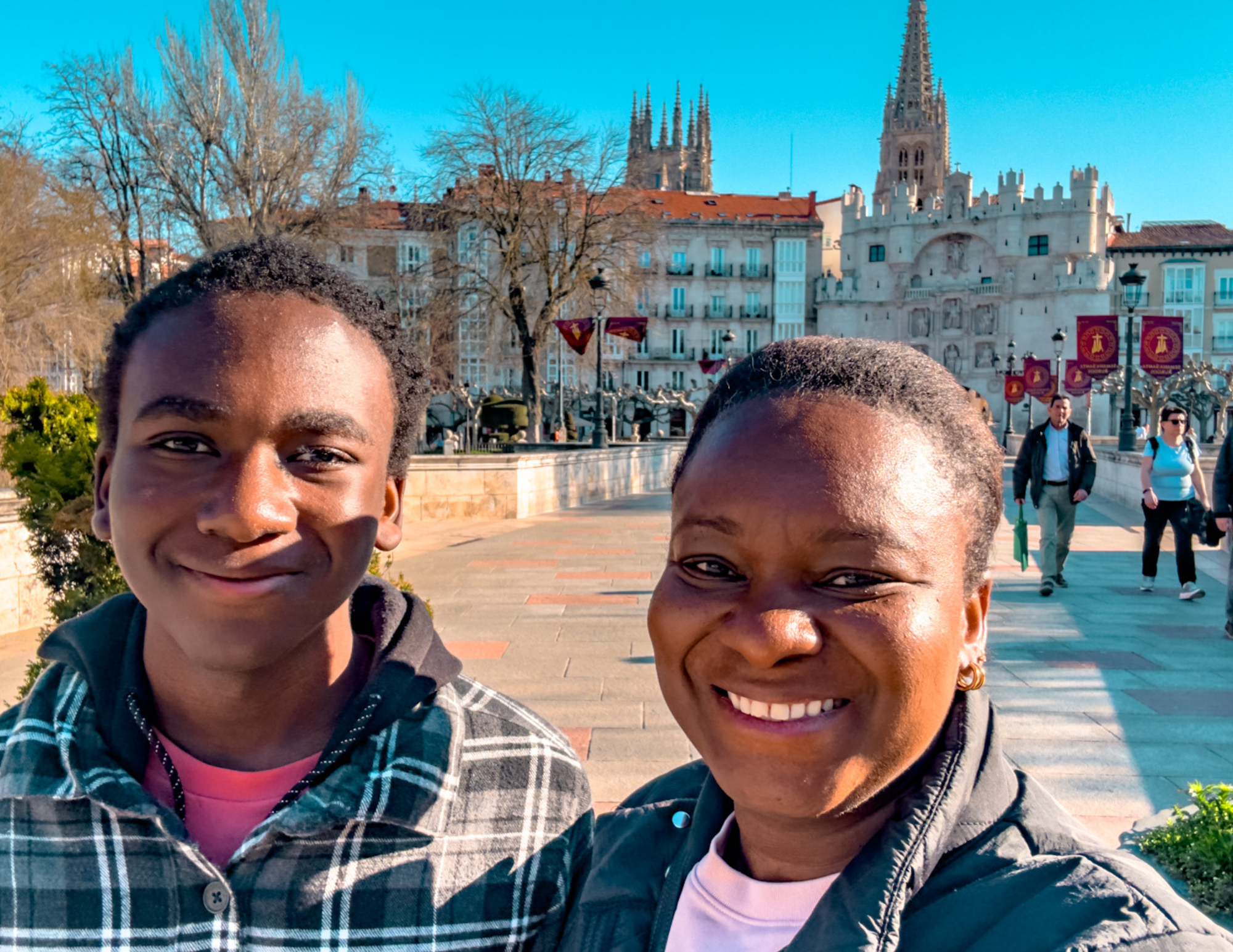 Burgos Travel Guide (10).png